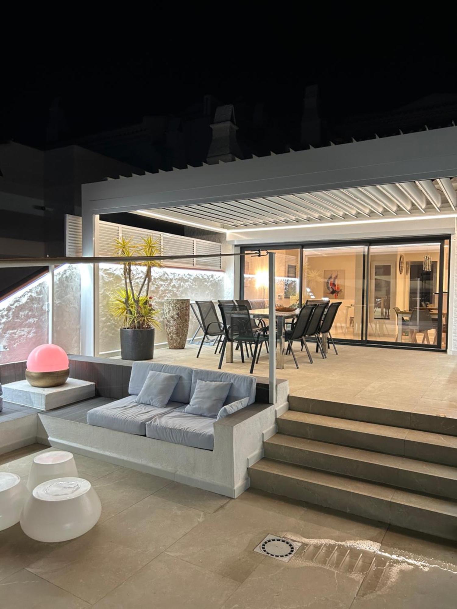 Appartement Duplex Rosas Avec Terrasse Magnifique Jacuzzi Vue Mer エクステリア 写真