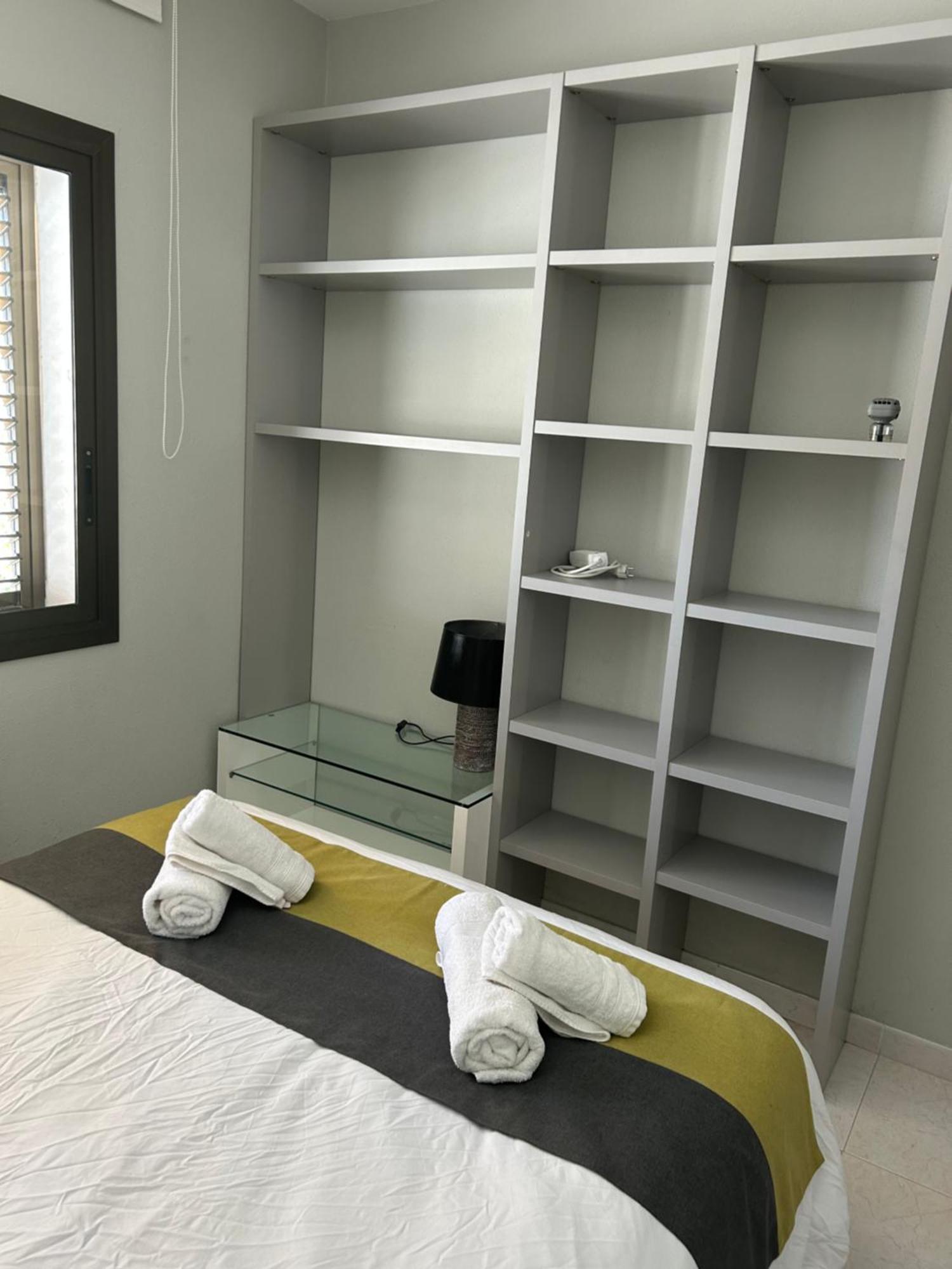 Appartement Duplex Rosas Avec Terrasse Magnifique Jacuzzi Vue Mer エクステリア 写真