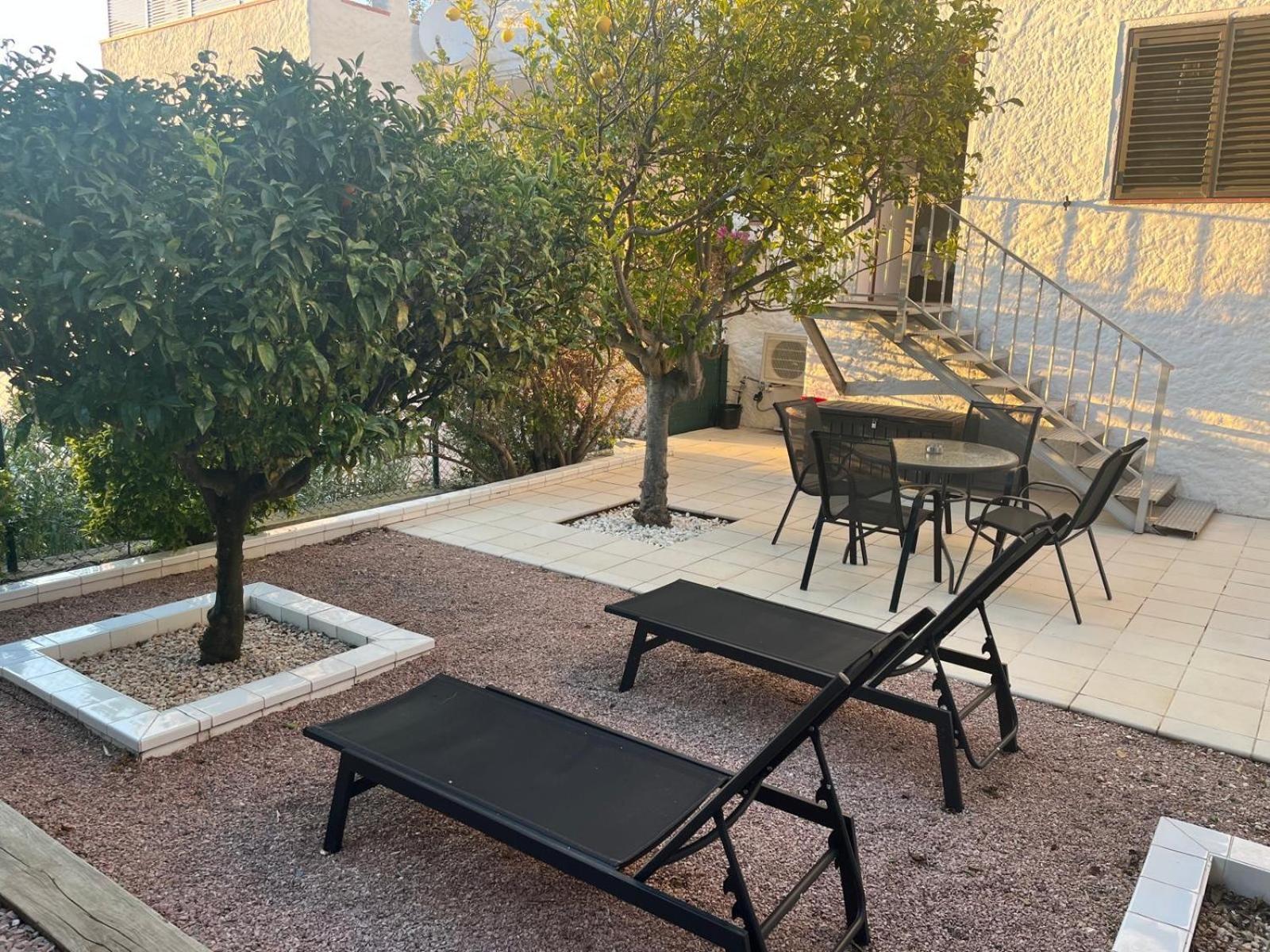 Appartement Duplex Rosas Avec Terrasse Magnifique Jacuzzi Vue Mer エクステリア 写真